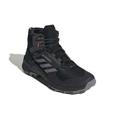 Core Black / Grey Three / Solar Red