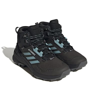 Core Black / Mint Ton / Grey Five