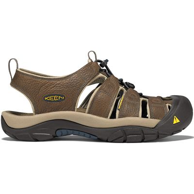 sandals with toe protection