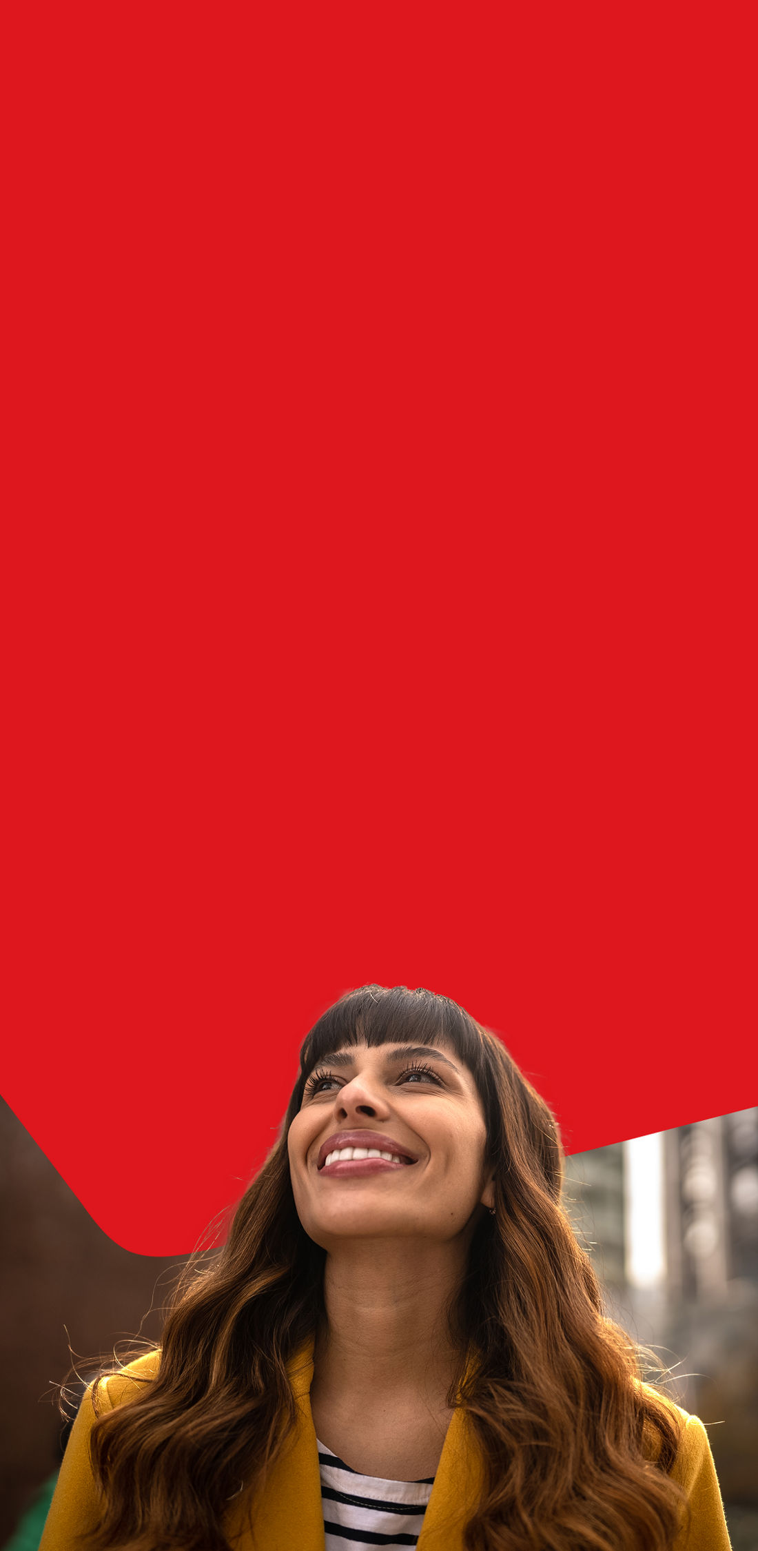 Photo of a smiling entrepreneur who chose a National Bank foreign currency account 