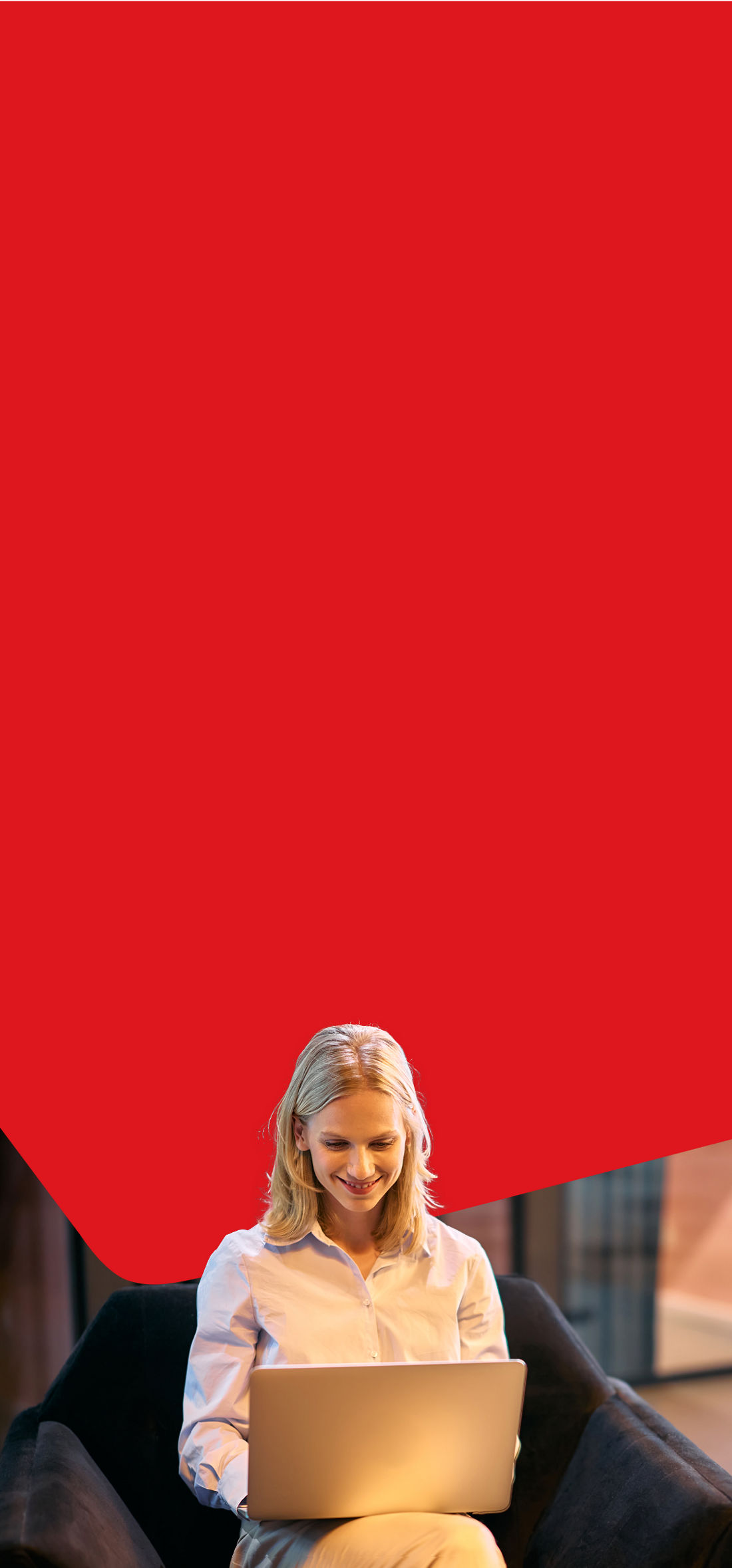 Photo of a woman consulting the security details of her Business Client Card 