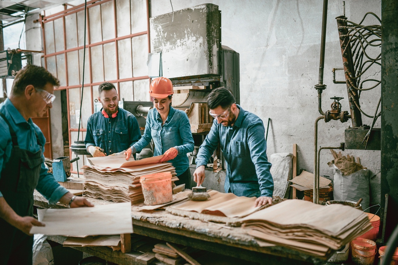 Photo of a group of construction workers representing how to better understand working capital 