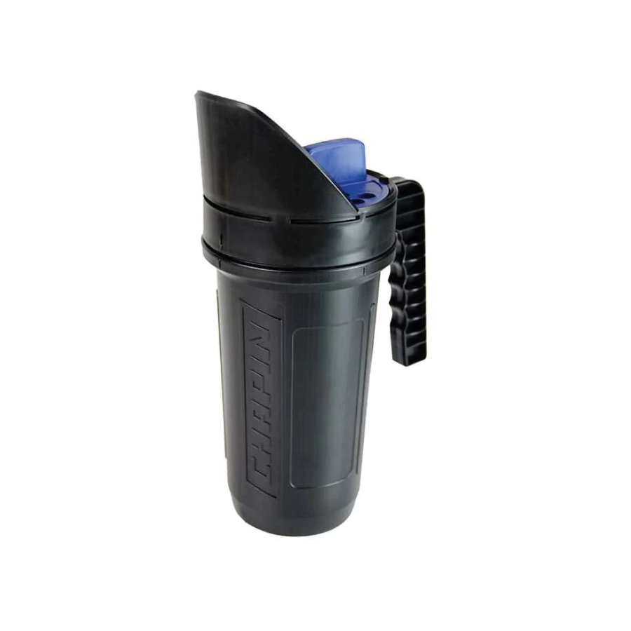 Handheld Spreader with Twist-to-Size Lid: Chapin® - GEN917 - New Pig