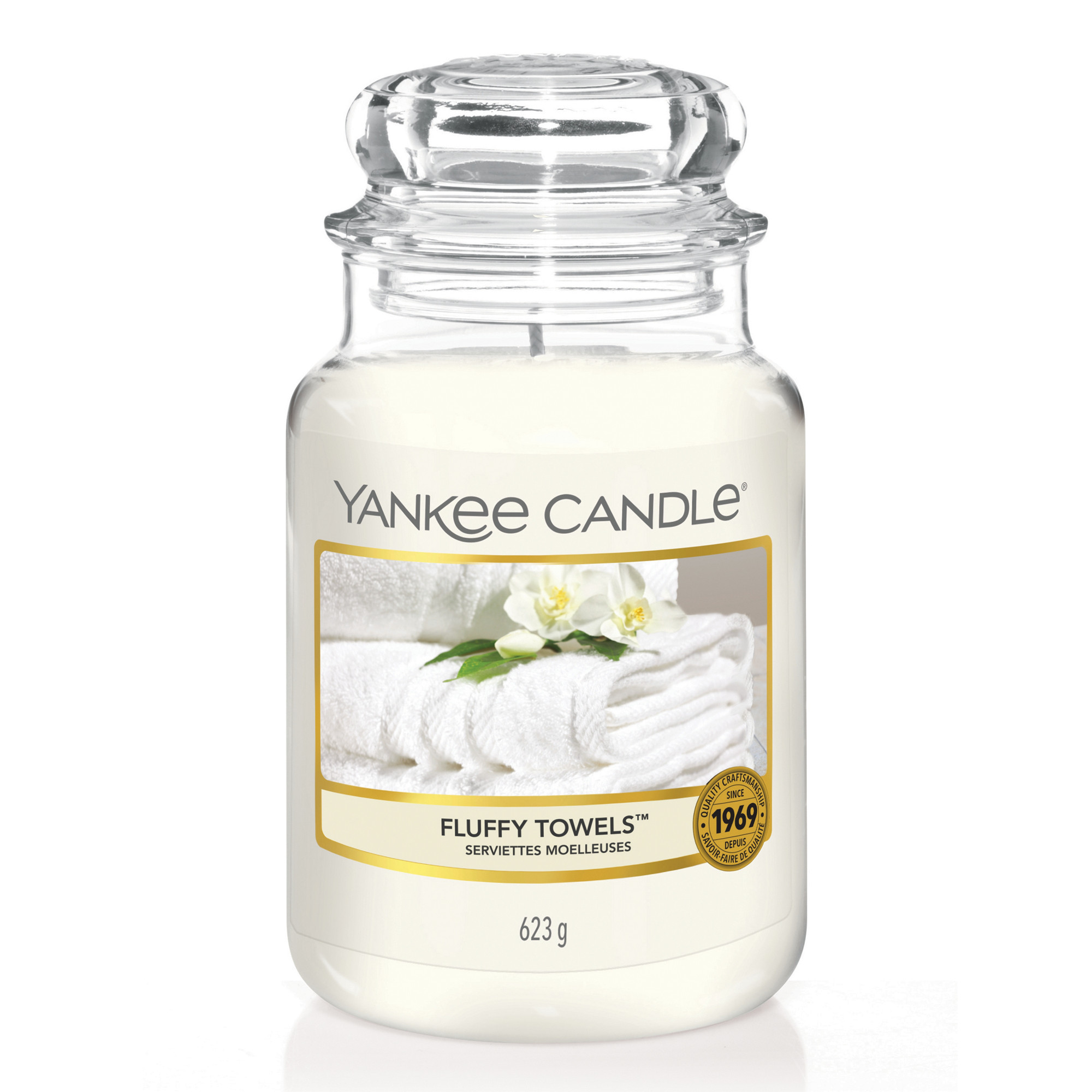 Fluffy Towels™ Candle Original Large Jar Candle Yankee Candle, White, 10.7cm x 16.8cm | Fresh & Clean