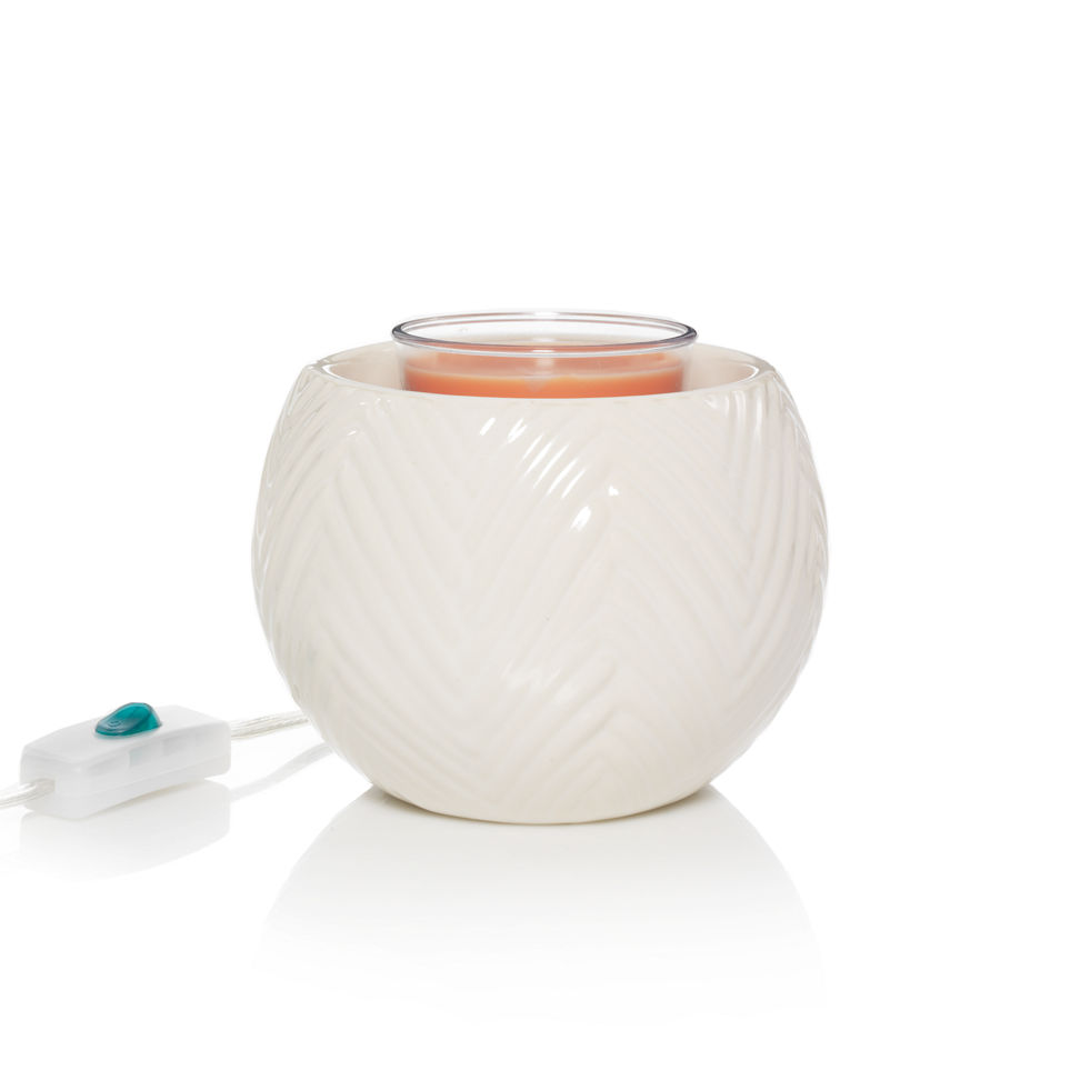 wax melt warmer with wax melt tart