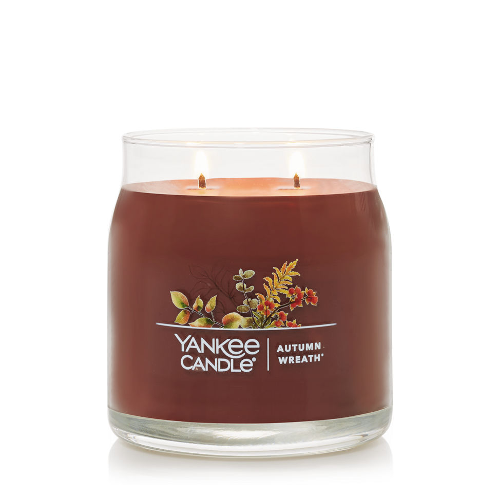 autumn wreath signature medium jar candle without lid