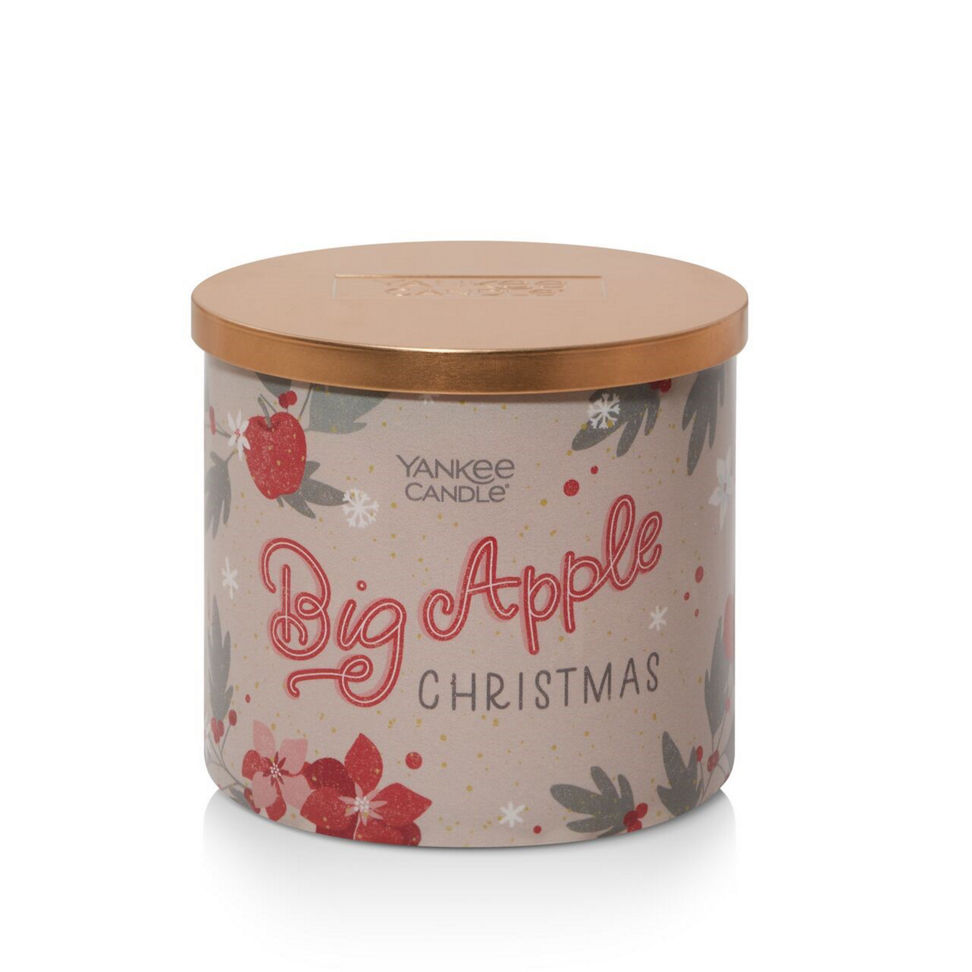 Passport to the Holidays Collection Big Apple Christmas 3-Wick Candle