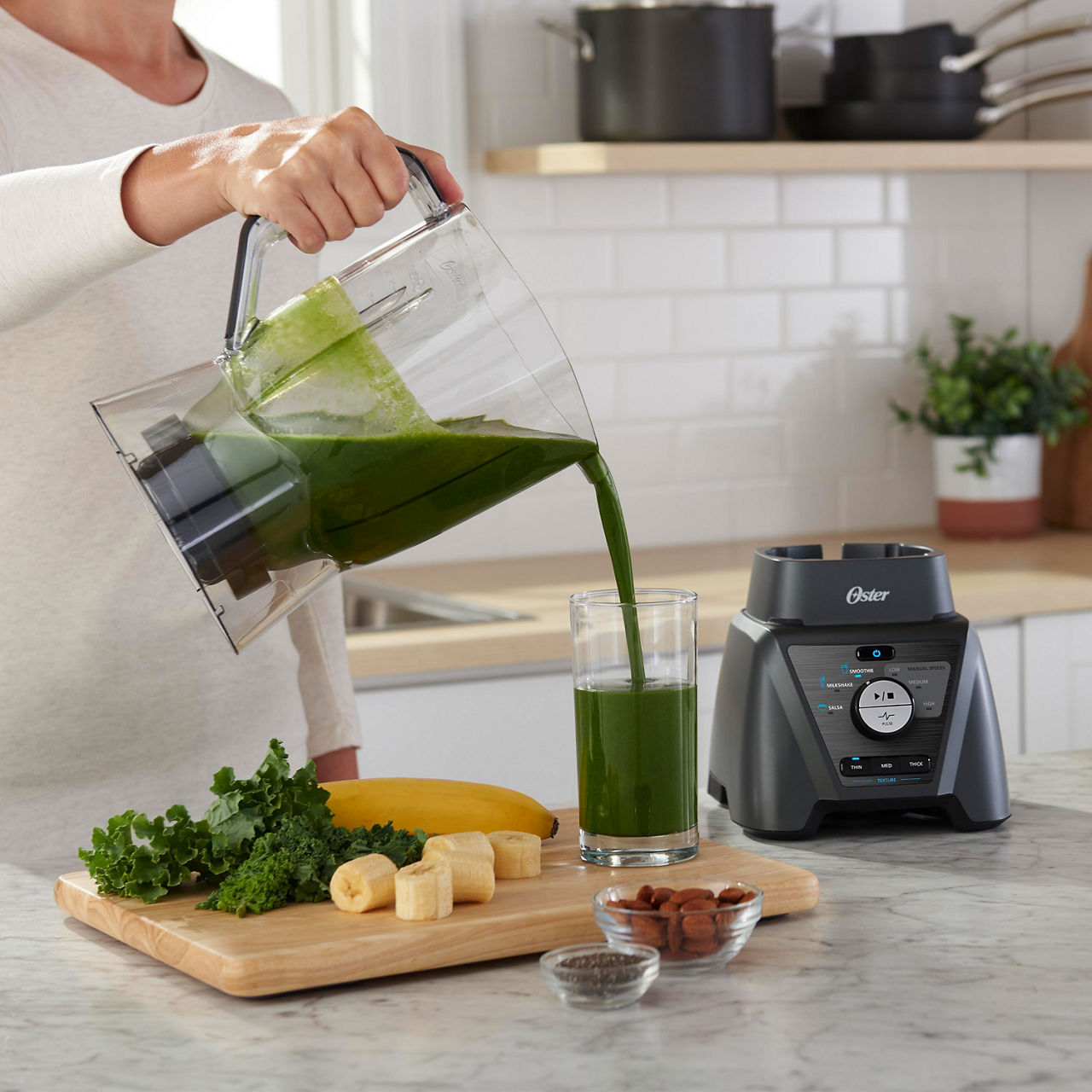Oster® Pro Blender with 1200 Watt Performance & Texture Select