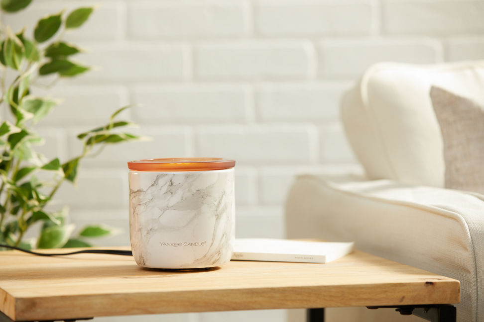 marble wax melt warmer on table