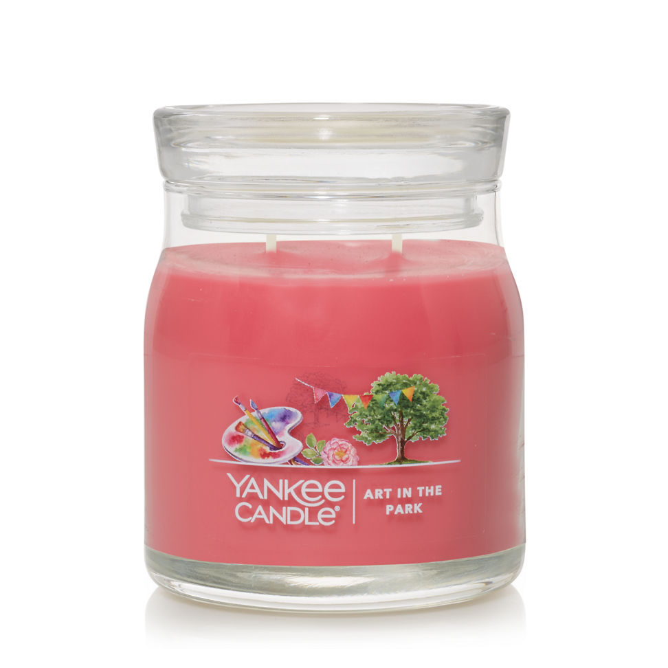 art in the park signature medium jar candle