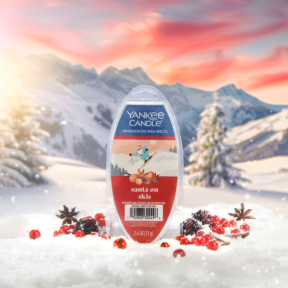 Santa On Skis | Yankee Candle