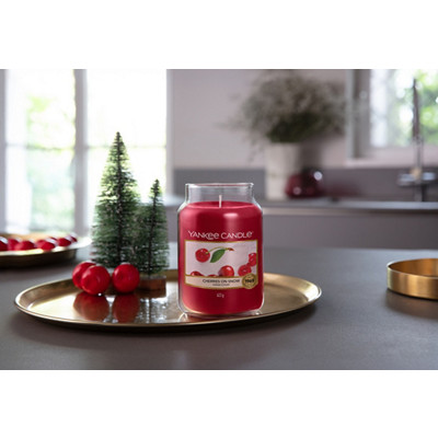 Cherries on Snow Candle