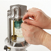 Coleman Classic 625 Lumen Naphtha Lantern | Coleman CA