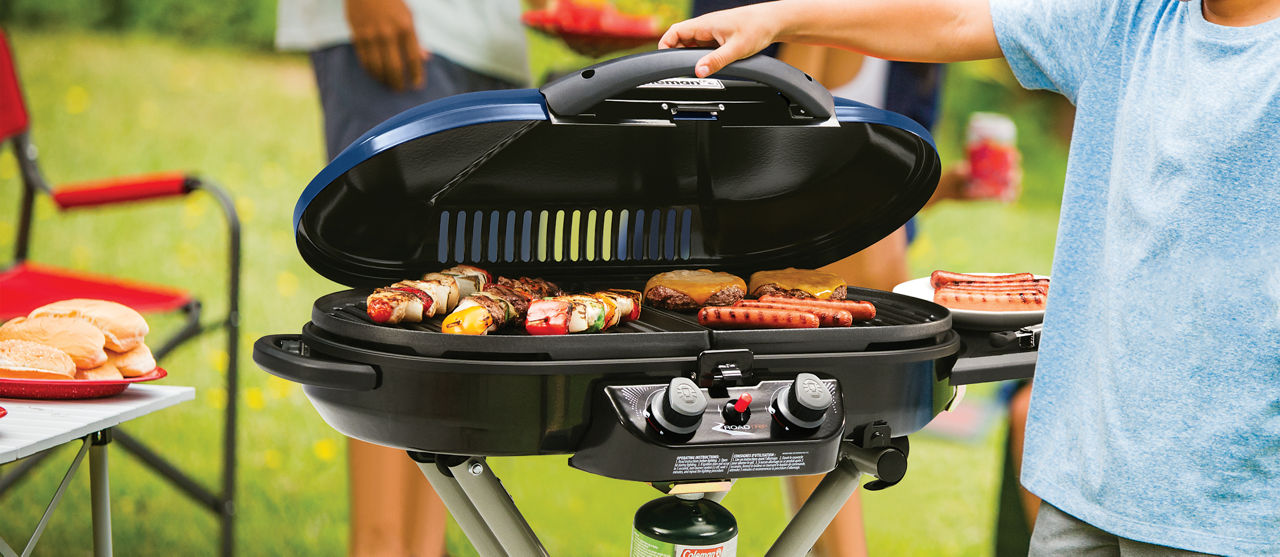 Xcursion Stand-Up 285 Propane Grill | Coleman CA