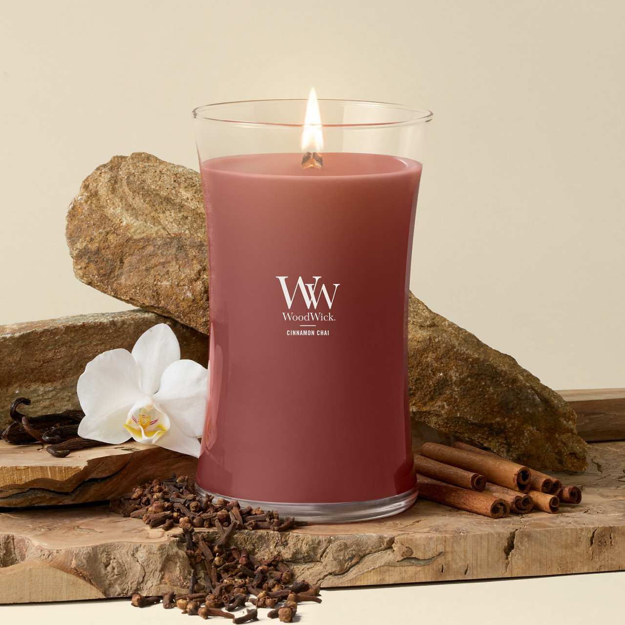 Cinnamon Chai WoodWick® Large Hourglass Candle - Large Hourglass Candles