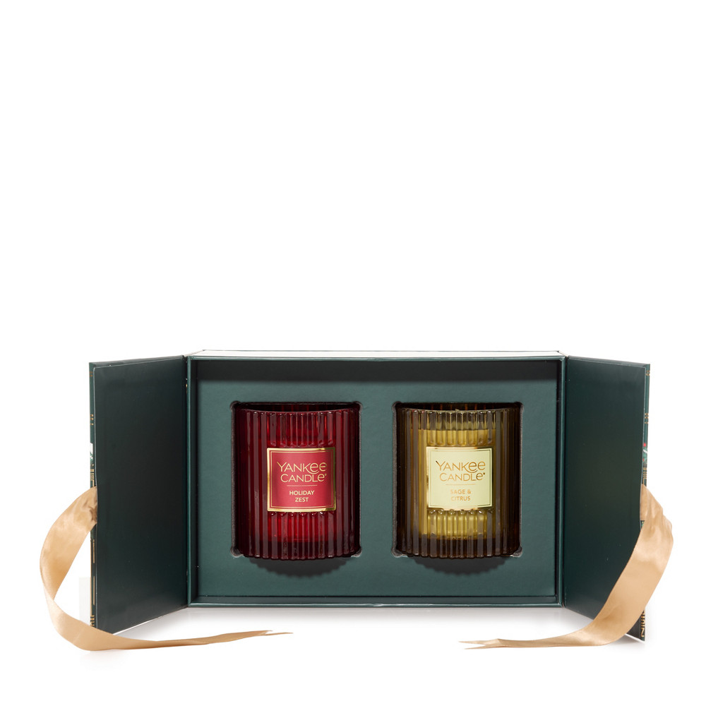 Fluted Candle Duo in Green | Yankee Candle