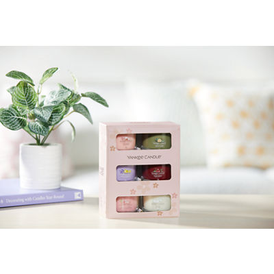 6 Mini Filled Votives Gift Set 