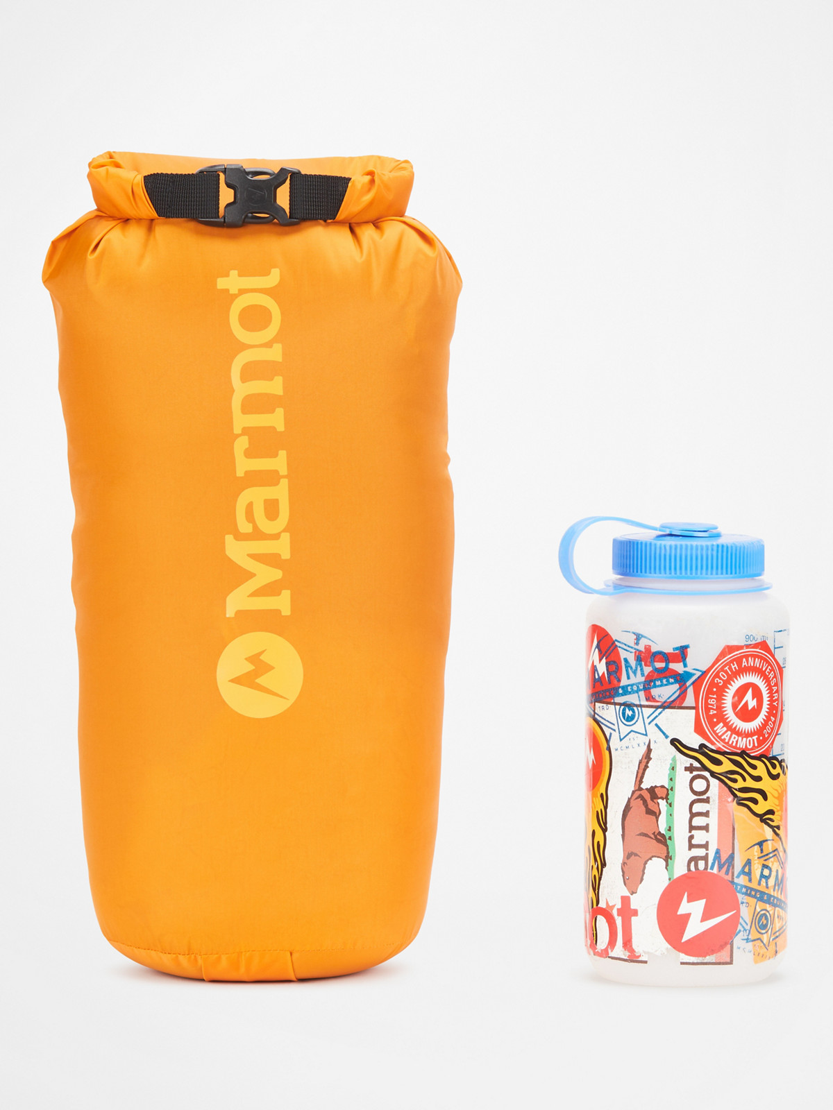Duffel bag and water bottle