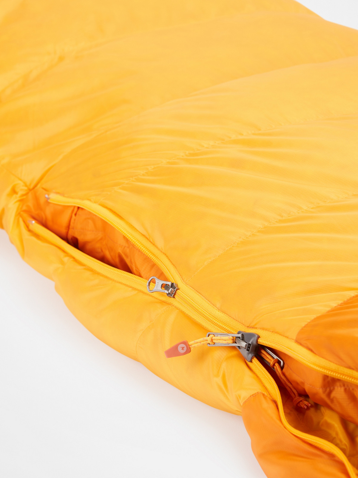zoom in sleeping bag