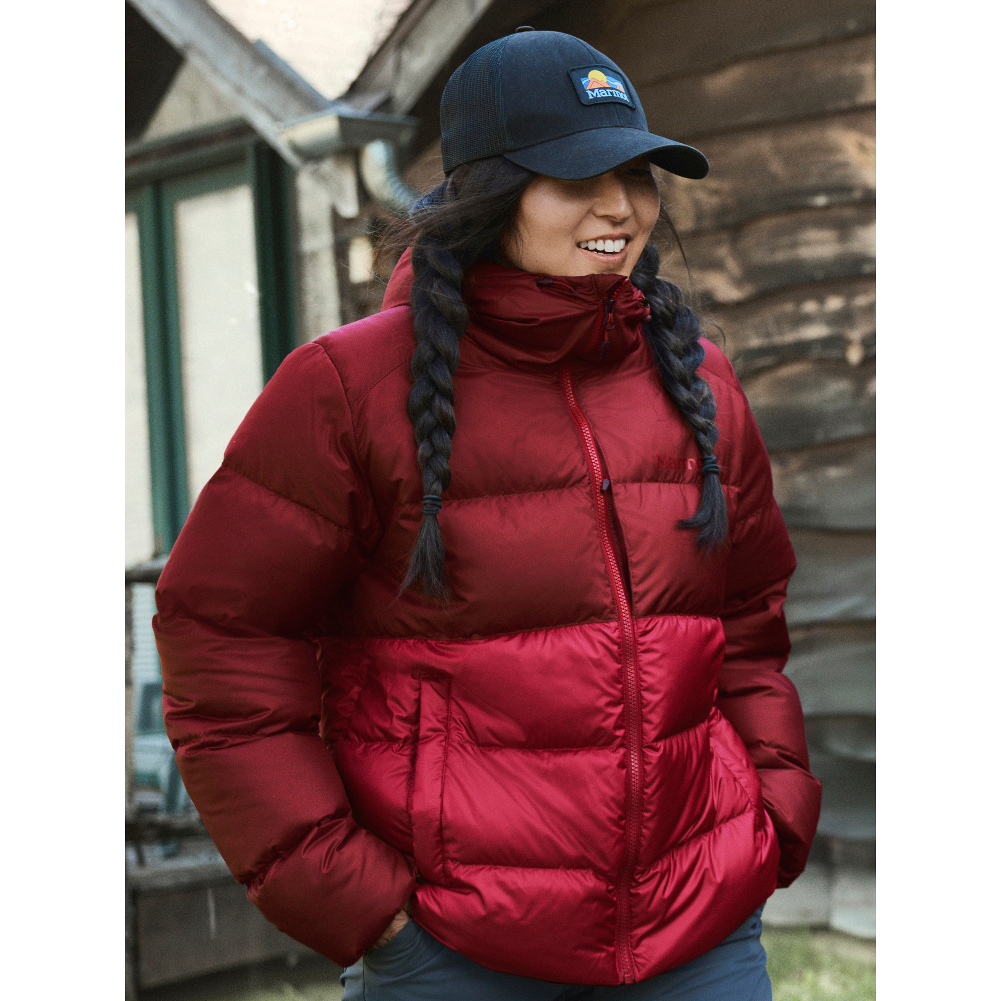 Marmot Women's Guides Down Hooded Jacket in Acai Berry / Red Mulberry - Size: Large