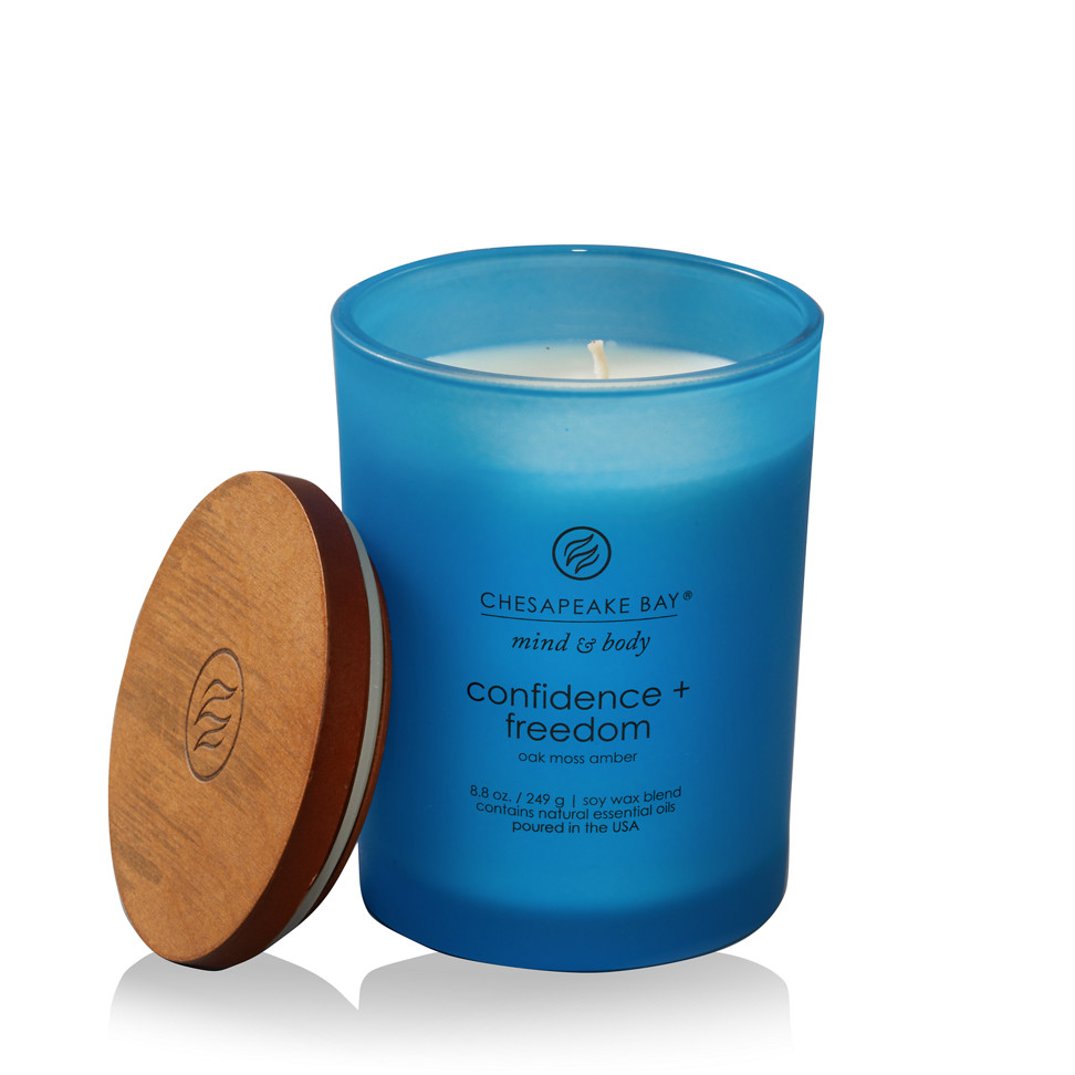 confidence and freedom mind and body candle with lid