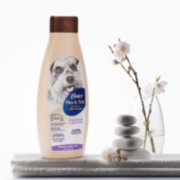 Oster® Oatmeal Essentials Flea & Tick   Shampoo image number 2