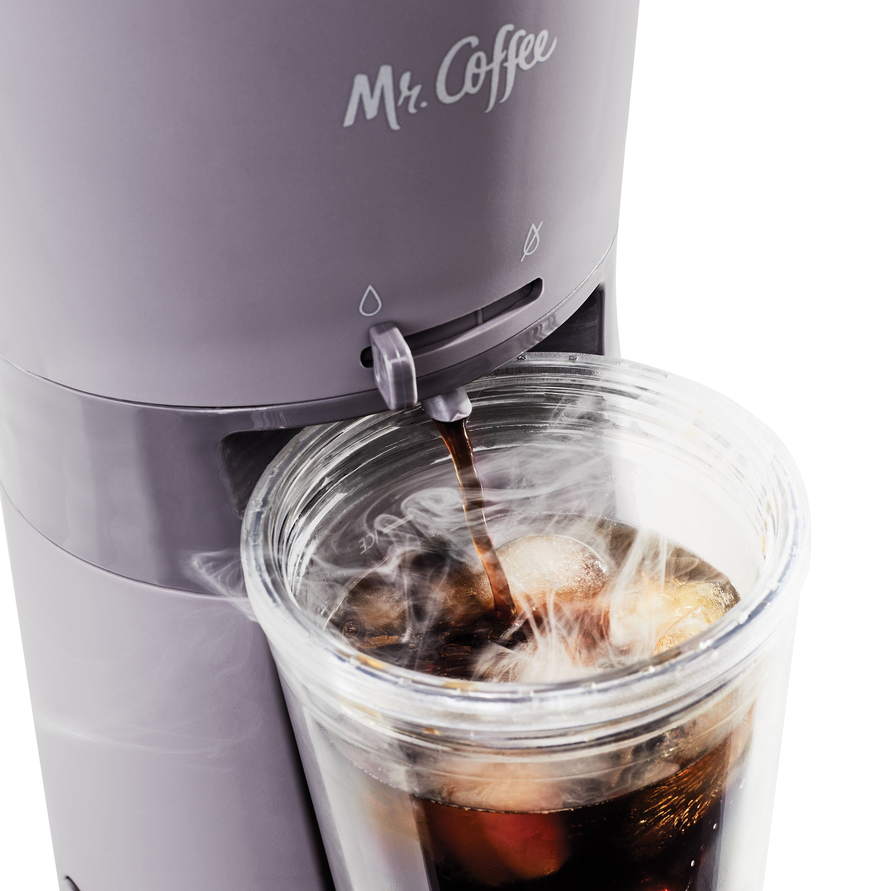 coffee maker that makes iced coffee