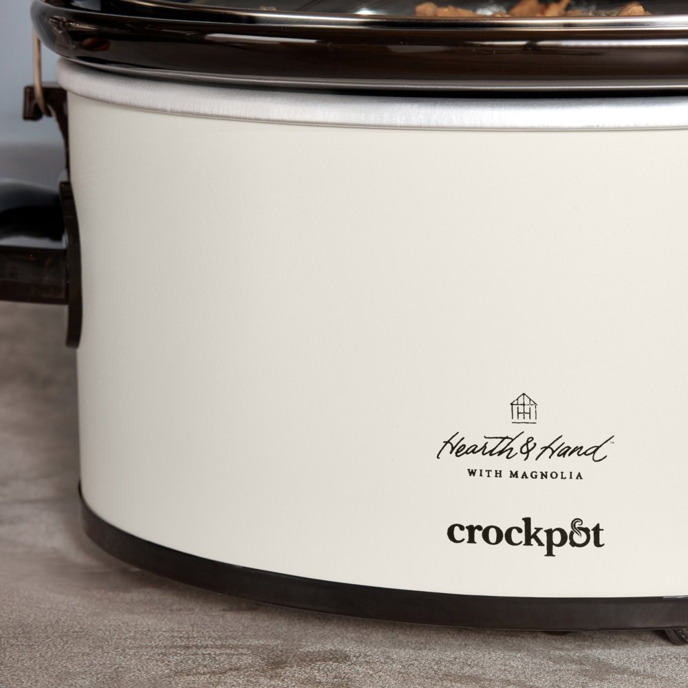 Crock Pot SCV603-R-NP 6 Quart Manual Slow Cooker with Travel Strap