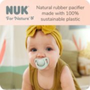 Natural rubber pacifier made with 100 percent sustainable plastic image number 1