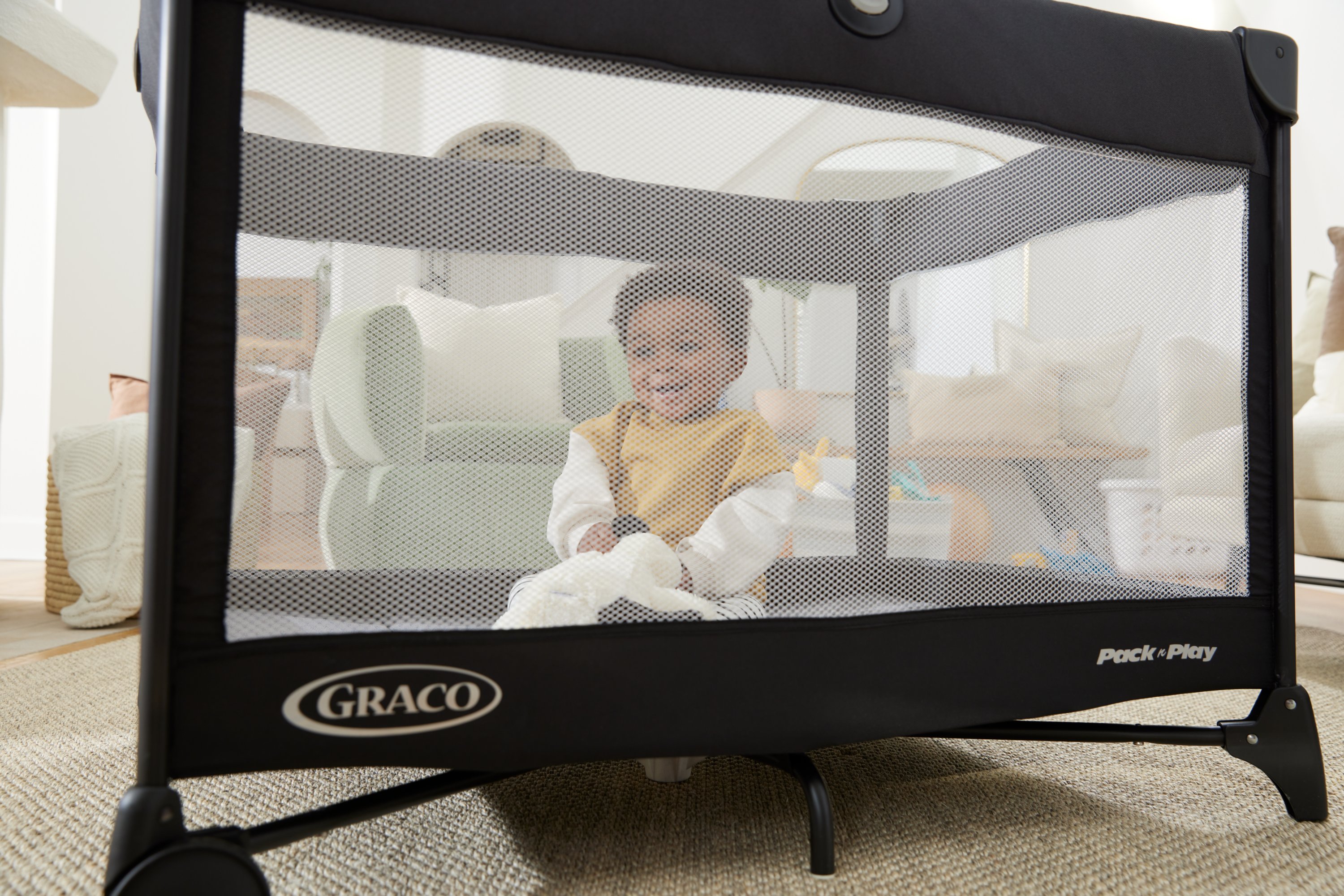 Graco On the Go Zip Playard, Reeves
