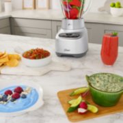 Oster® 2-in-1 Blender System with Blend-n-Go™ Cup and 6-Cup Boroclass® Jar image number 4