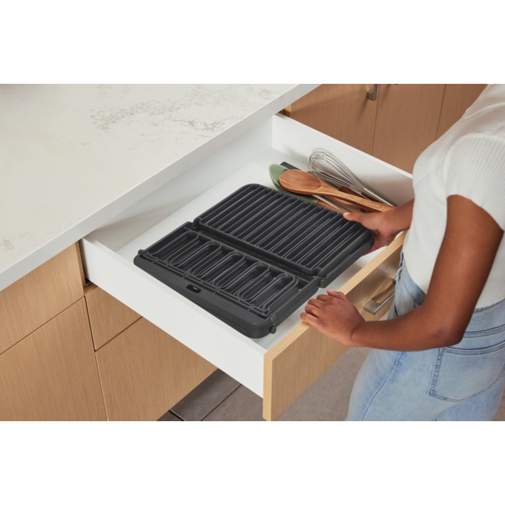 Costway Dark Grey Aluminum Expandable Drying Dish Rack w/Drainboard &  Rotatable Drainage Spout KC54474 - The Home Depot