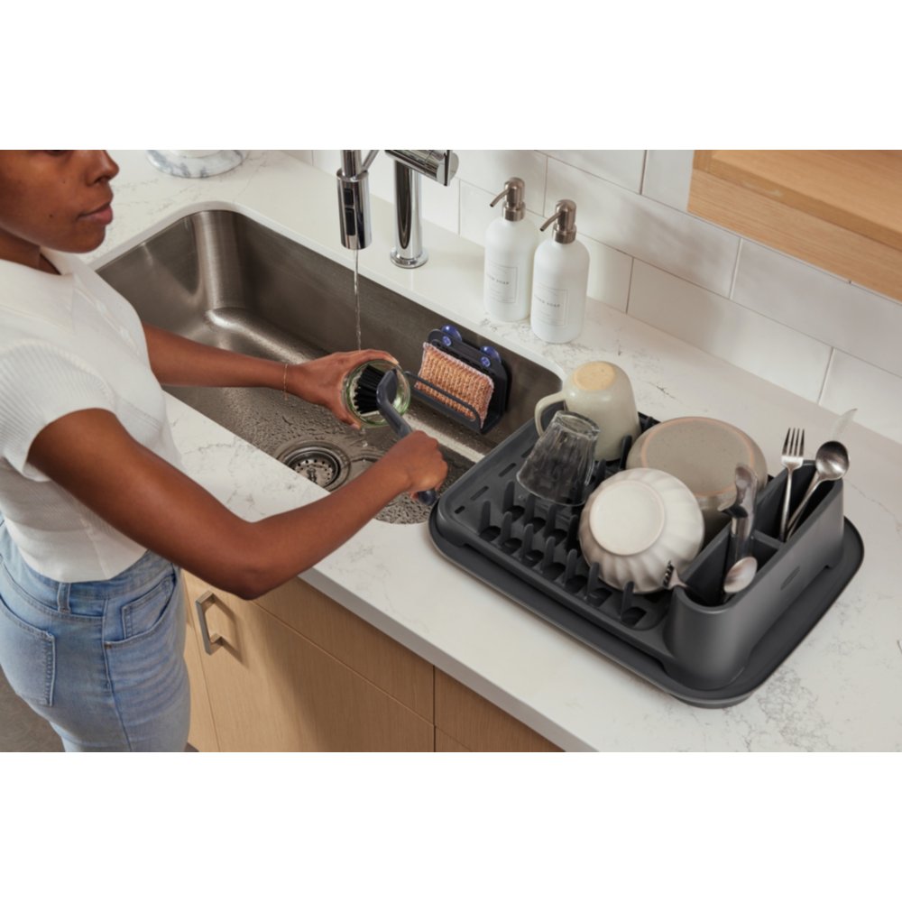 Rubbermaid Antimicrobial Sink Mat, Raven Grey