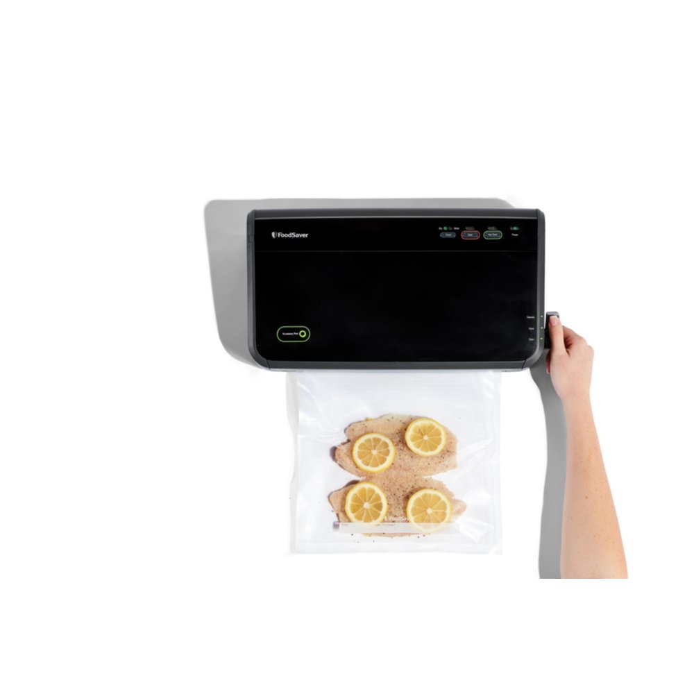 The FoodSaver® FM2100 Vacuum Sealing System | Foodsaver