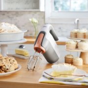 Oster® 270-Watt Hand Mixer with HEATSOFT Technology - Storage Case Included image number 5