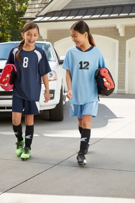 graco turbo go backless booster