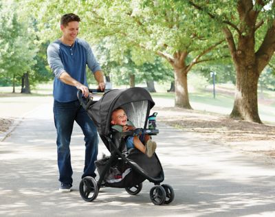 graco pace travel system hadlee