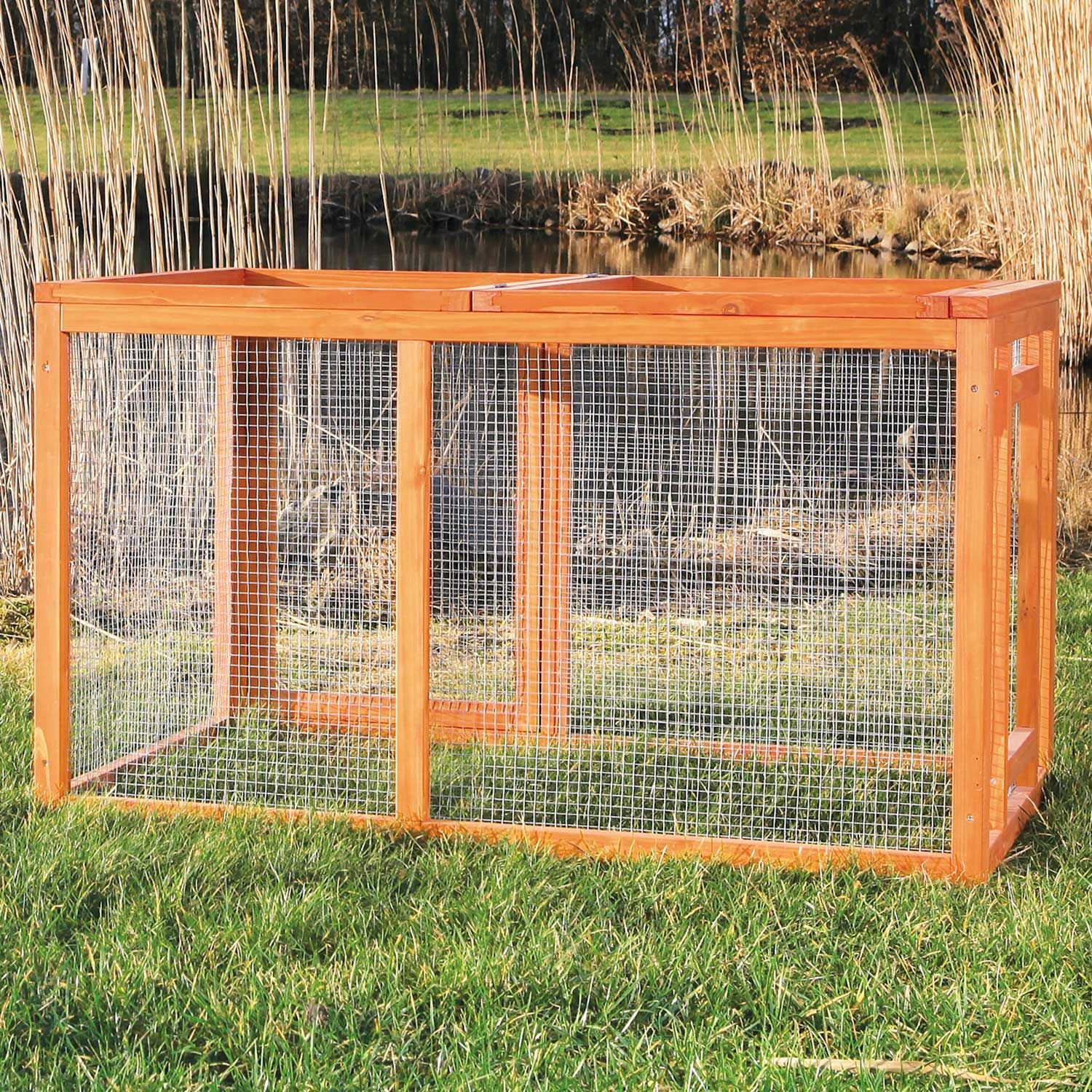 Chicken Coops for Sale: Chicken Runs, Houses &amp; Kits | Petco