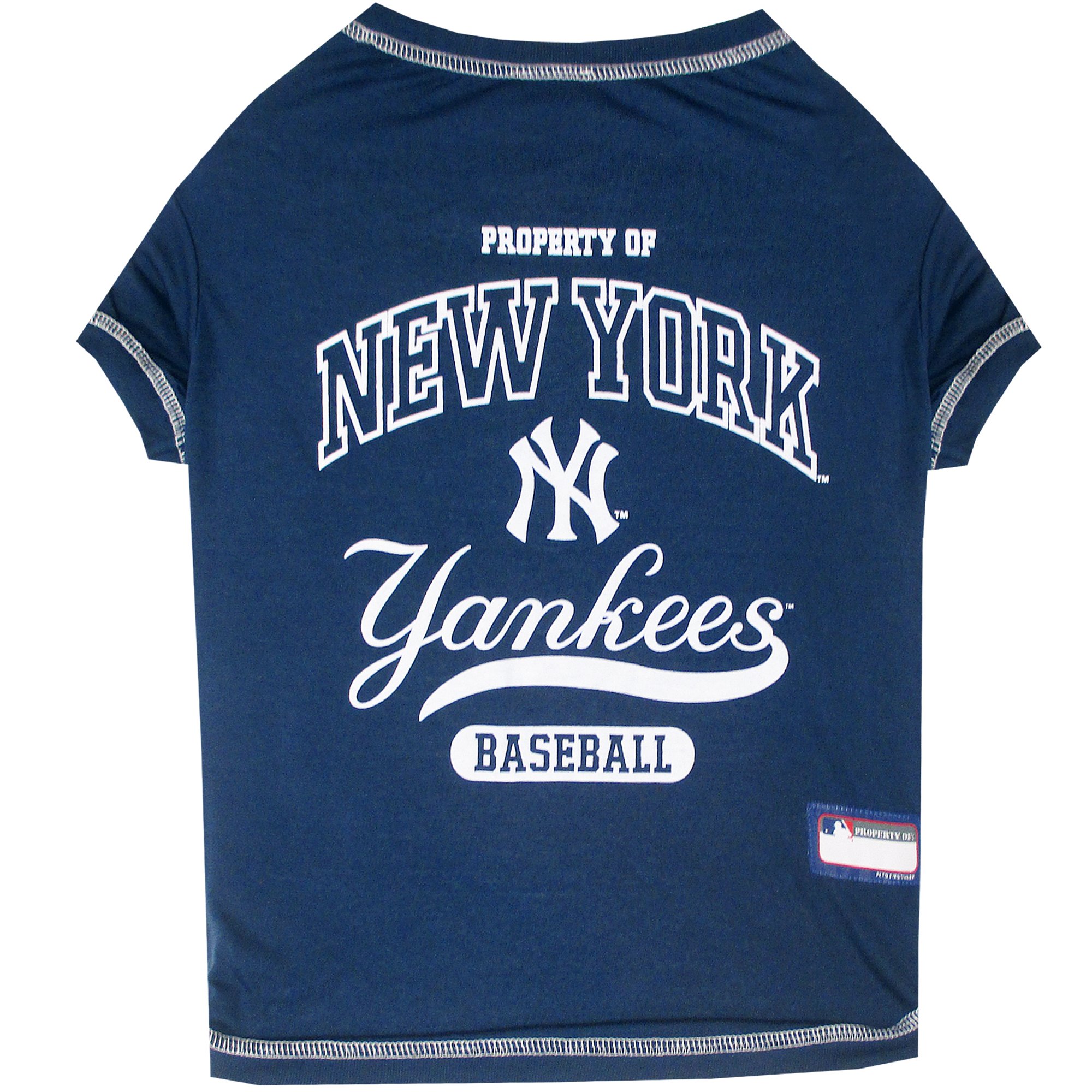 yankees t shirt