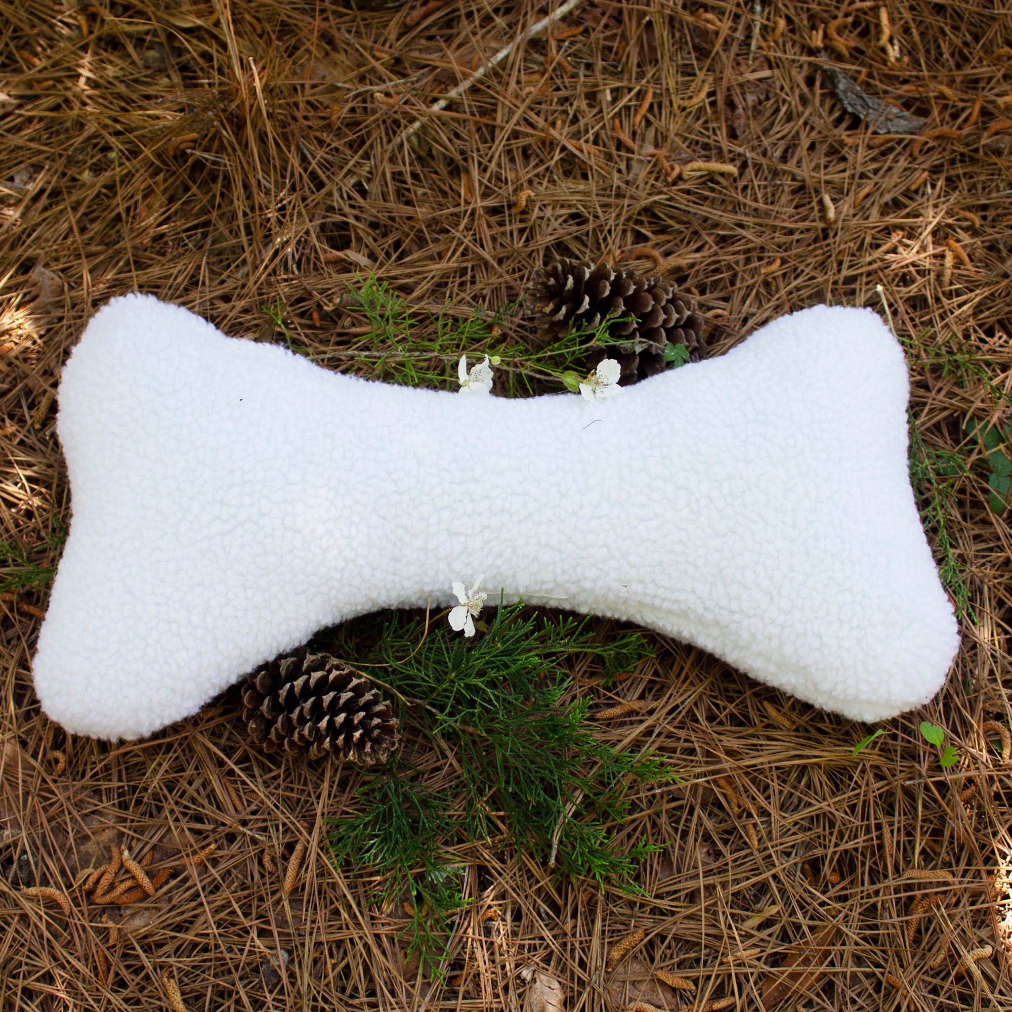 Carolina Pet Company White Plush Bone Dog Pillow/Toy Petco