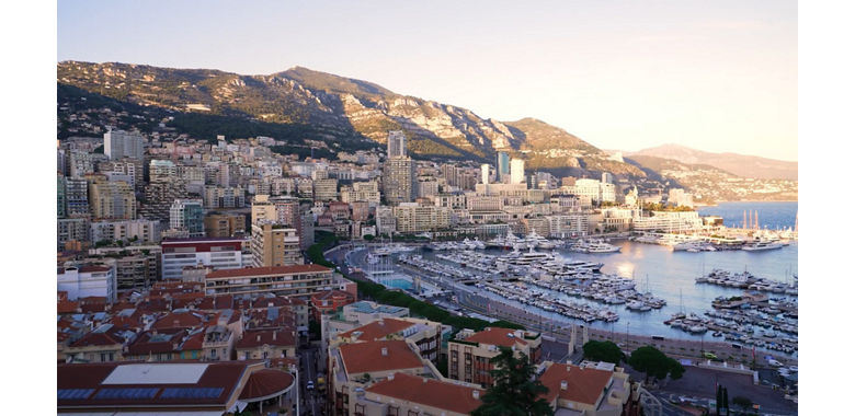 CMB Monaco's Pioneering Digital Wealth Management Solutions