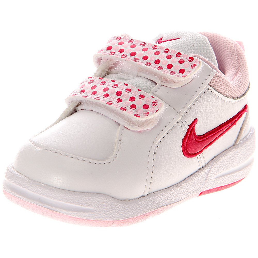 Collection 97+ Pictures Pictures Of Girl Nike Shoes Latest
