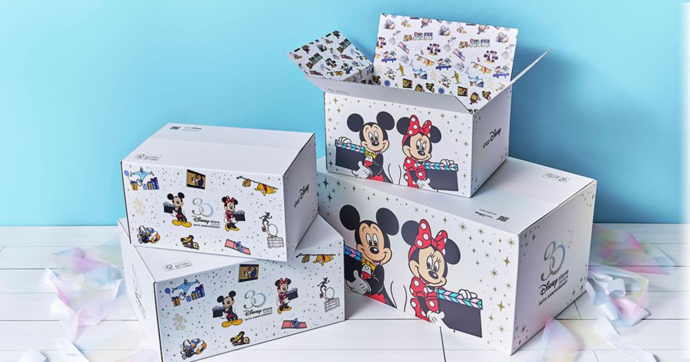 ディズニーストア30周年記念デザインオリジナル配送ボックス