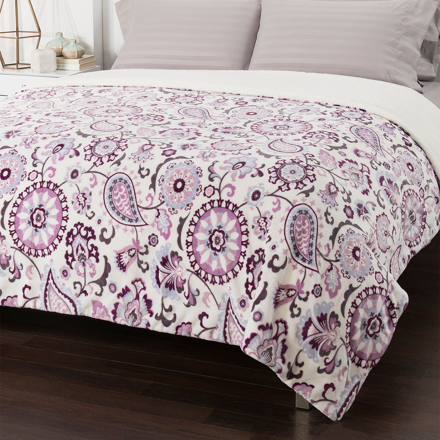 Cozelle® "Royal" Microplush Paisley or Solid Reversible