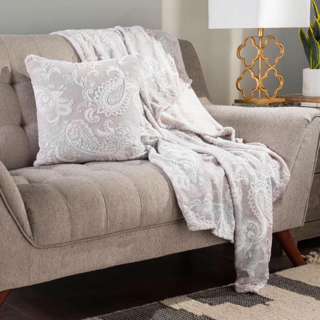 Cozelle Plush Throw Decorative Pillowcase Set Shophq