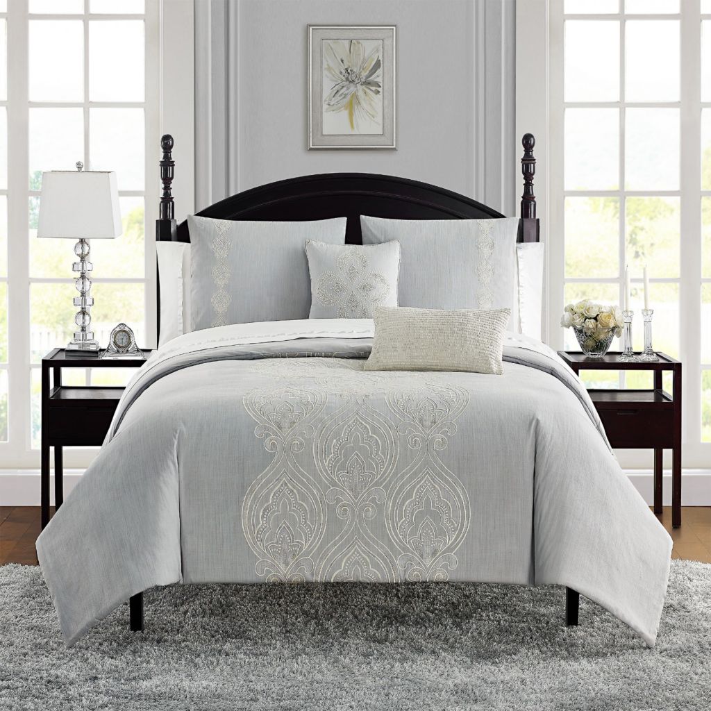 Waterford Fine Linens Dorothy Embroidered 3 Piece Comforter Set