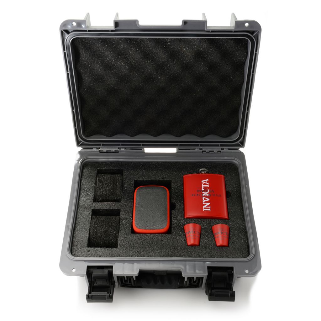 invicta dive cases