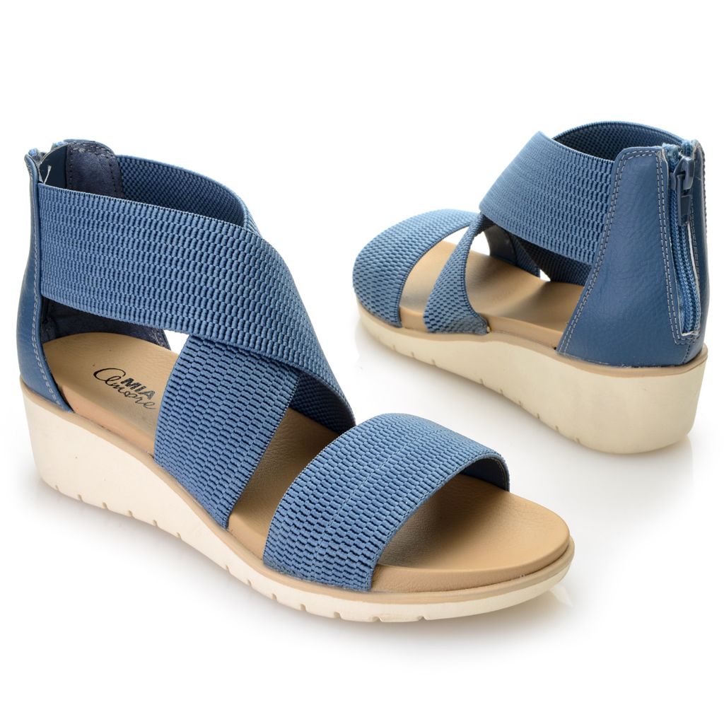 mia criss cross sandal