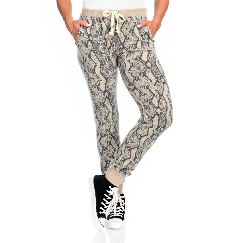 drawstring waist joggers