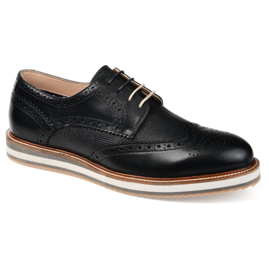 mens wingtip shoes wide width